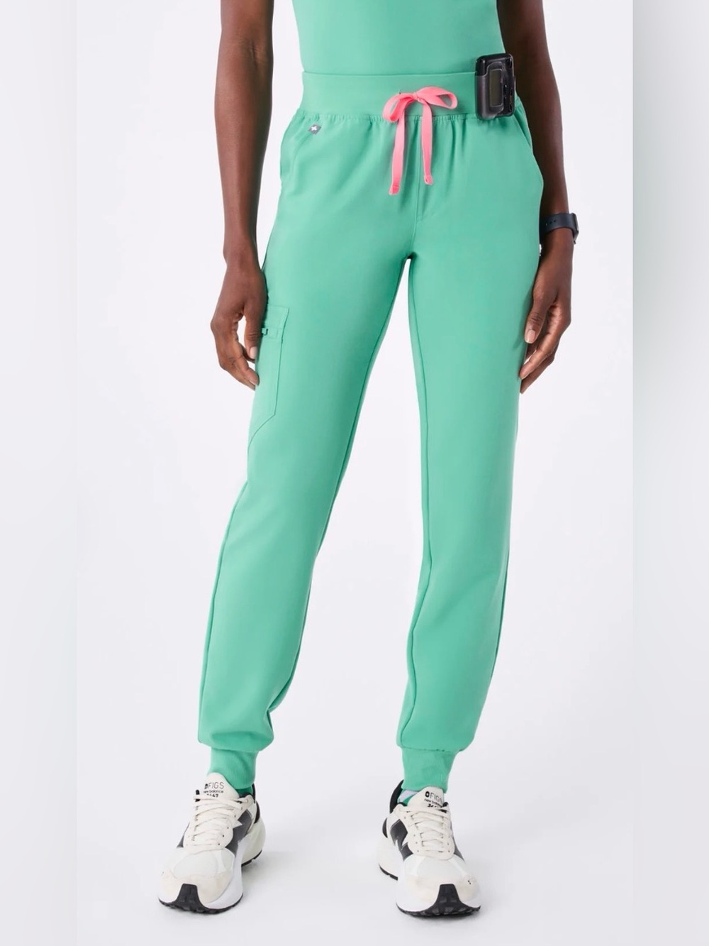 Figs Surgical Green Zamora Jogger Scrub Pants Neon Pink Drawcord Size L/P